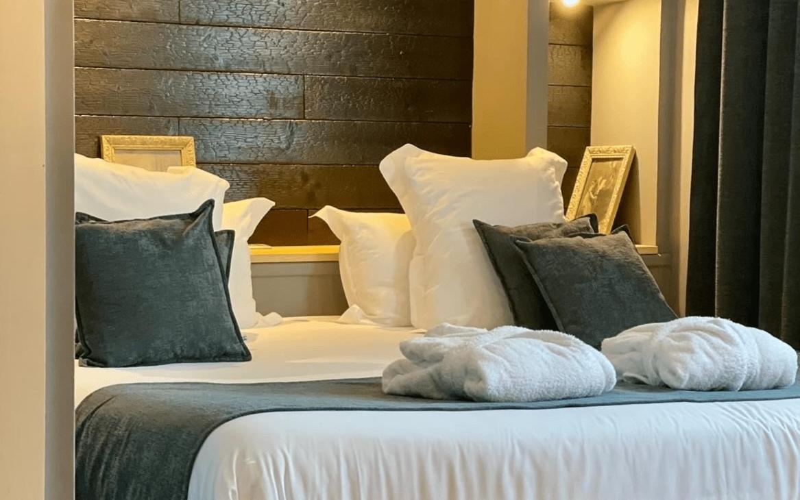 Logis Hotel Et Spa Chez Camillou أومونت أوبراك الغرفة الصورة