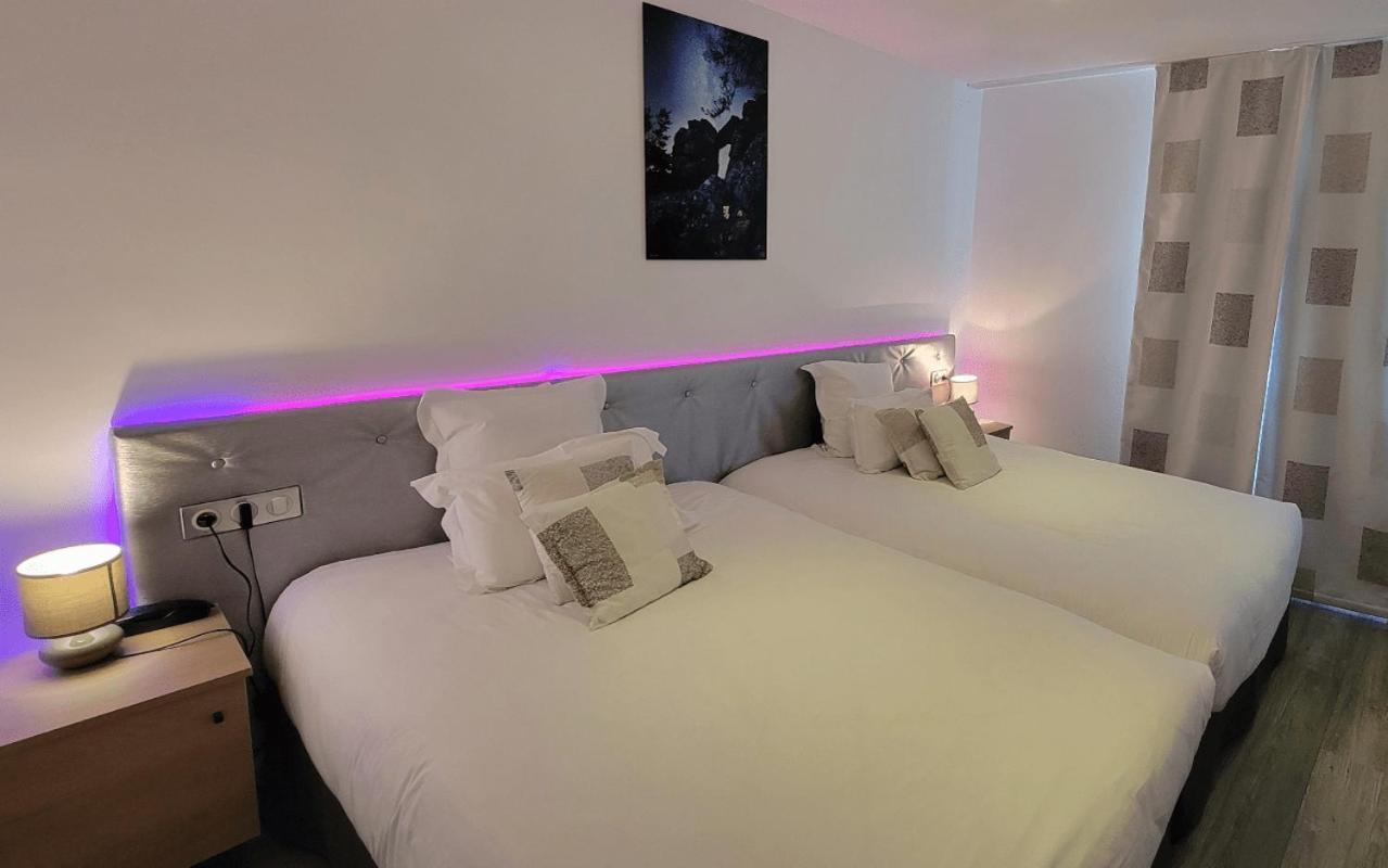 Logis Hotel Et Spa Chez Camillou أومونت أوبراك المظهر الخارجي الصورة